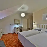 Dvojlôžková izba s manželskou posteľou (23 m²)