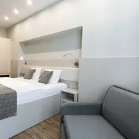 Dvojlôžkový Deluxe s prístelkou (20–22 m²)