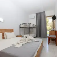 Čtyřlůžkový pokoj