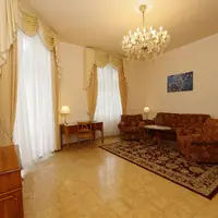 Apartmán (Královská vila)