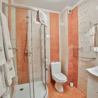 Dvoulůžkový pokoj Comfort s přistýlkou (15 m²)