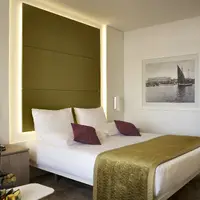 Dvoulůžkový pokoj Superior s balkónem (25 m²)