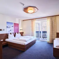 Dvoulůžkový pokoj s přistýlkou (25 m²)