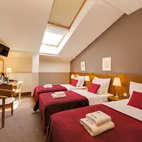 Třílůžkový pokoj (26 m²)