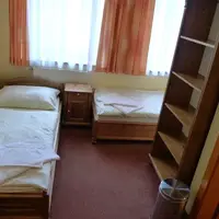 Dvojlôžková izba s oddelenými lôžkami