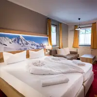 Dvoulůžkový pokoj Alpenhof s balkónem (16 m²)
