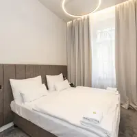 Dvojlôžková izba na zníženom prízemí (18 m²)