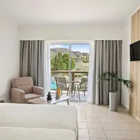 Dvoulůžkový pokoj Superior, výhled zahrada (25–28 m²)