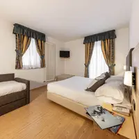 Trojlôžková izba (30–35 m²)