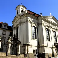 Kostel sv. Cyrila a Metoděje - národní památník hrdinů heydrichiády