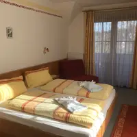 Dvoulůžkový pokoj s balkónem (18 m²)