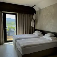 Apartmán Premium s výhľadom na jazero (35–40 m²)