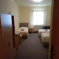 Třílůžkový pokoj