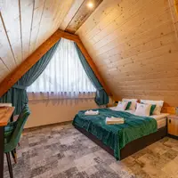 Čtyřlůžkový pokoj (24–32 m²)