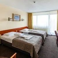 Dvoulůžkový pokoj s možností přistýlky a balkonem (18 m²)