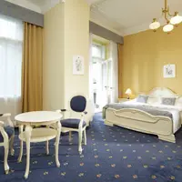 Deluxe double room (20–25 m²)