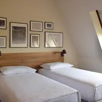 Dvojlôžková izba s oddelenými posteľami (19–25 m²)