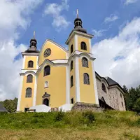 Kostel Nanebevzetí Panny Marie v Neratově