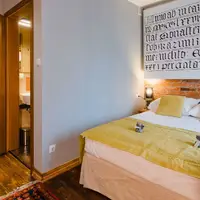 Dvoulůžkový pokoj s manželskou postelí (12 m²)