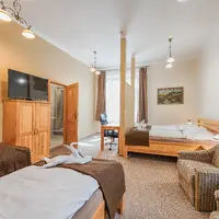 Apartmán s kuchyňou č. 6 manželská posteľ + 3 jednolôžka