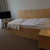 Dvoulůžkový pokoj s přistýlkou (24 m²)