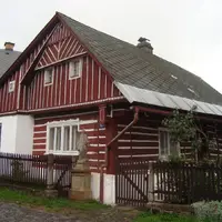 Zvědavá ulička v Jilemnici