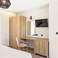 Rodinný pokoj Superior, boční výhled na moře (30 m²)