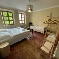 Trojlôžková izba