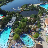 Hungarospa – Liečebné a termálne kúpele & Aquapark