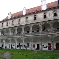 Zámek Bělá pod Bezdězem