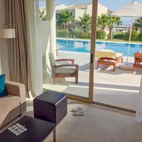 Dvoulůžkový pokoj Deluxe, typ swim up