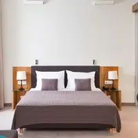 Senior Suite