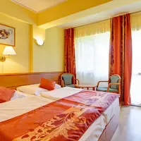 Dvojlôžková izba s balkónom (výhľad na Balaton) (16 m²)