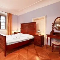 Dvoulůžkový Superior s manželskou postelí (31 m²)
