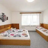 Trojlôžková izba