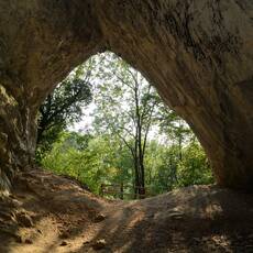 Jeskyně Istállóskő