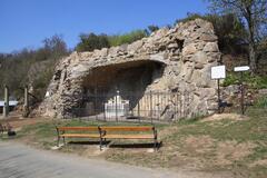 Bohutice - Lurdská jubilejní jeskyně