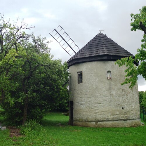 Štípa - větrný mlýn u Zlína