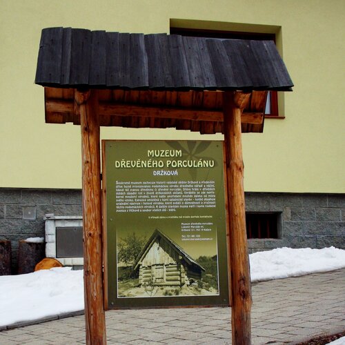 Muzeum dřevěného porculánu v Držkové u Zlína