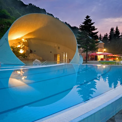 Jaskynné a liečebné kúpele Miskolctapolca