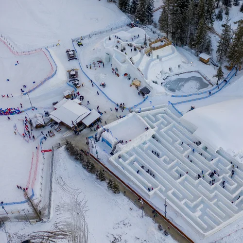 Snowlandia Zakopané - snehový labyrint z ľadu