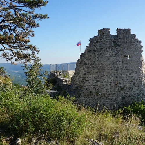 Črnokalska utrdba sv. Sergije