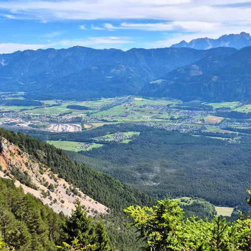 Villacher Alpenstraße a Naturpark Dobratsch