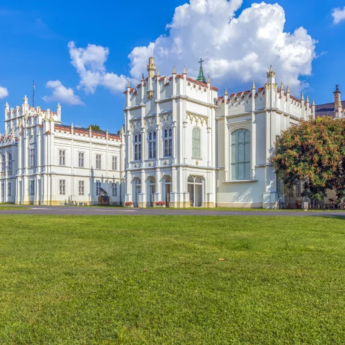 Kaštieľ Brunswick, Mártonvásár