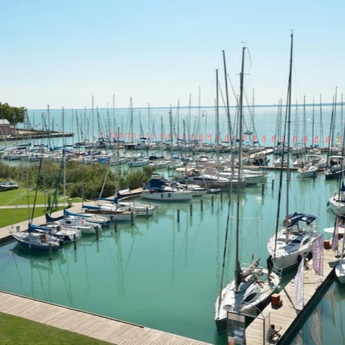 Silver Yacht Club - lodný prístav, Balatonfüred