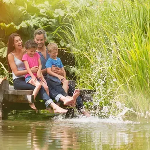 Sokoliareň a minizoo Devín