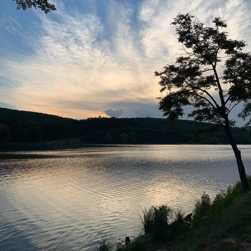 Vodná nádrž Tesáre