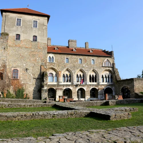 Gotický hrad Tata