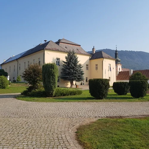 Kaštieľ Fintice