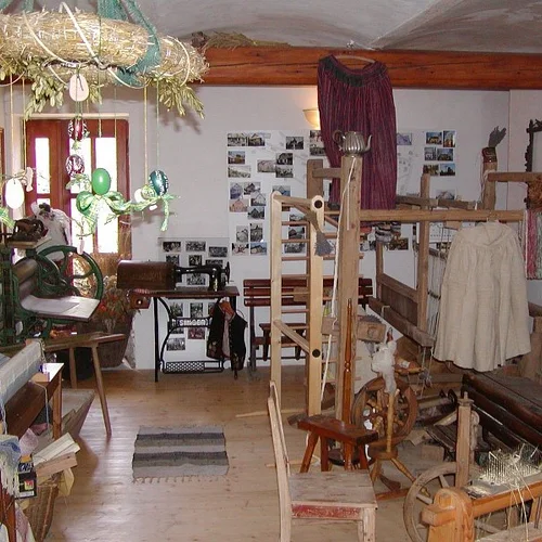 Dům pod jasanem – Tkalcovské muzeum a řemeslná dílna Trutnov